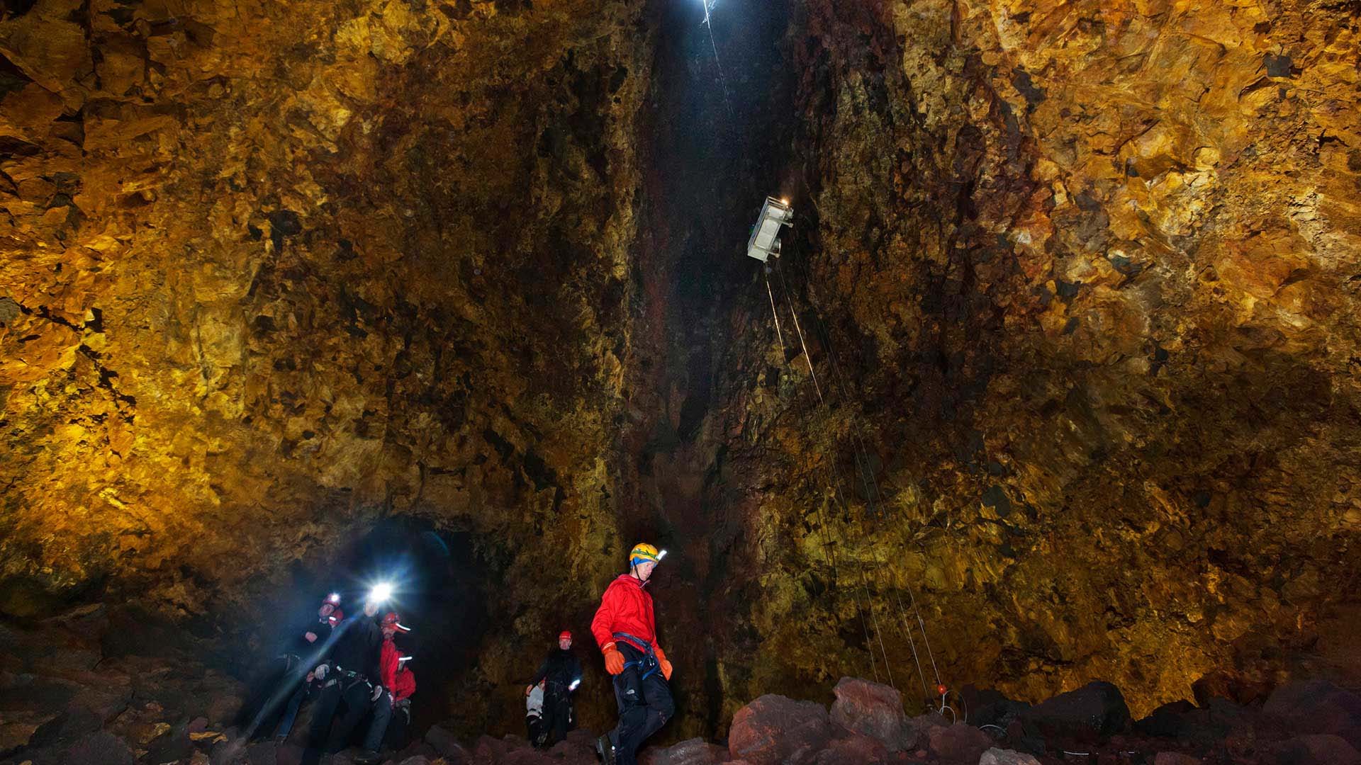 web images large inside the volcano 007