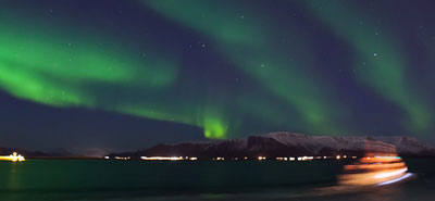 dt northern lights by boat